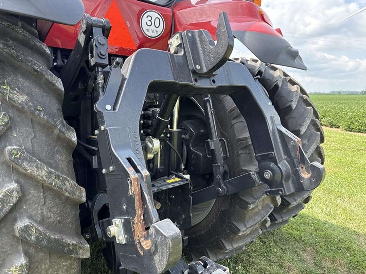 2021-case-ih-340-image-19