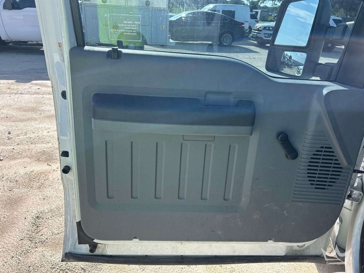 2016-ford-f250-image-14