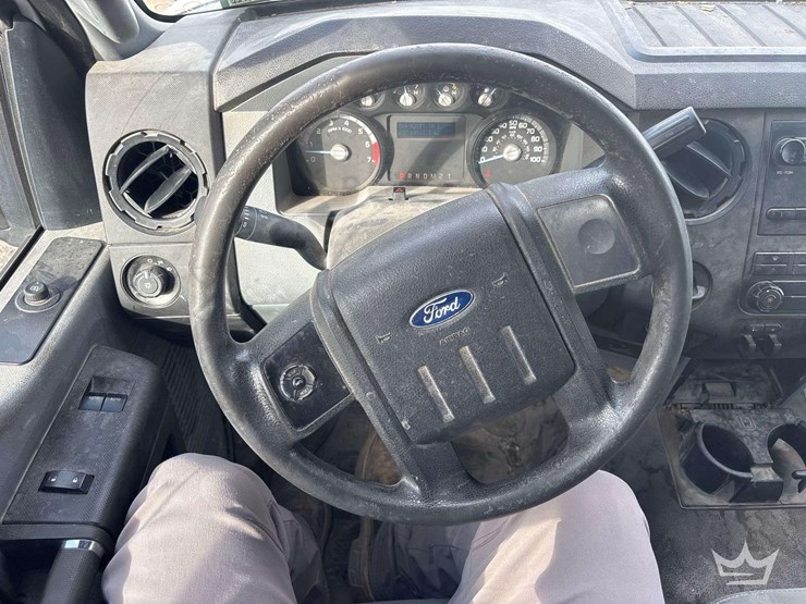 2016-ford-f350-image-13