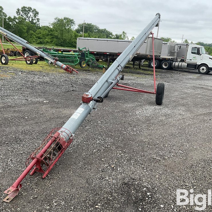Hutchinson/Mayrath Truck Auger