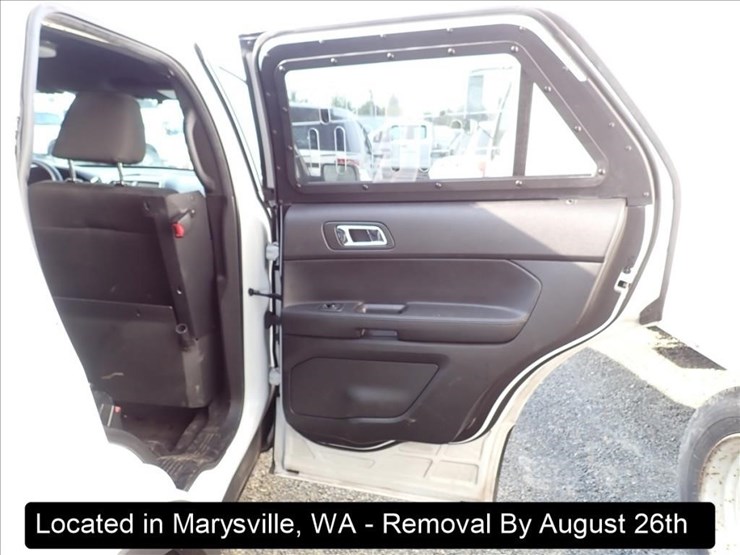2017-ford-explorer-image-19