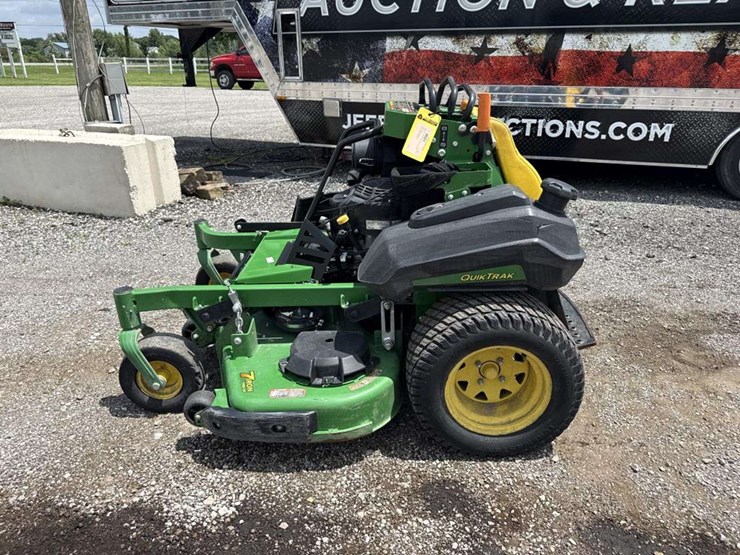 john-deere-m-image-2