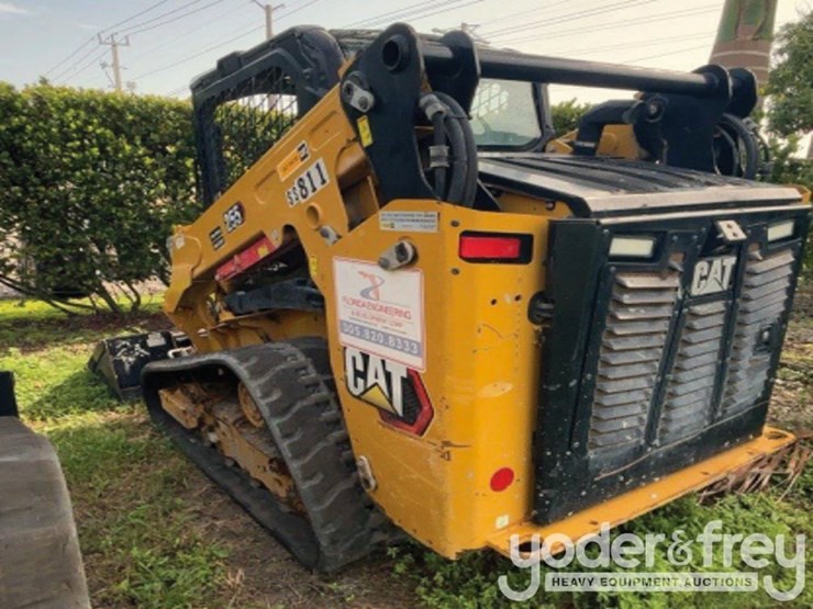 2024-caterpillar-255-image-3