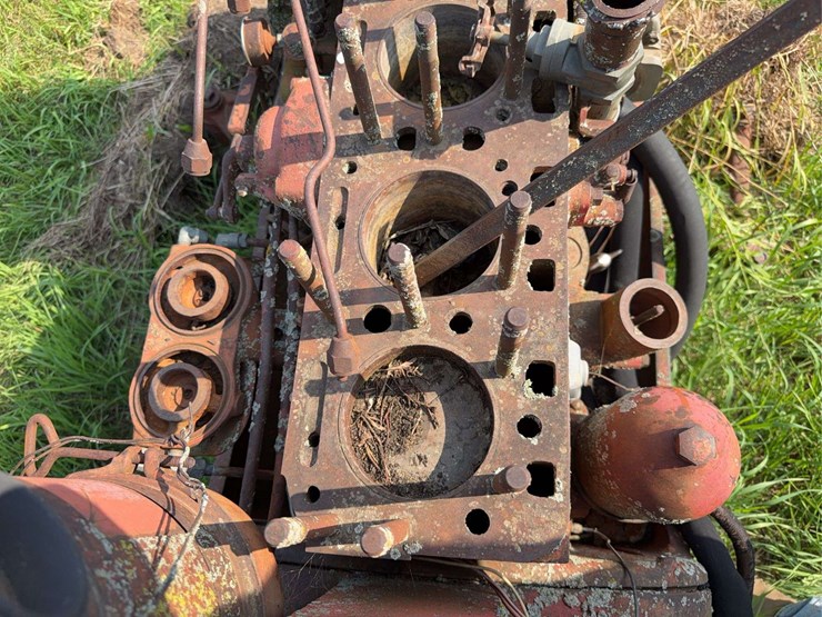 international-650-image-13