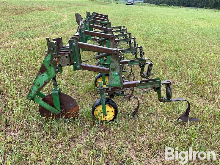 john-deere-825-image-8