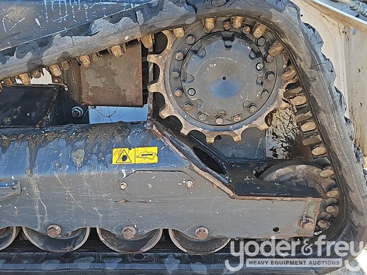 2024-bobcat-t64-image-20