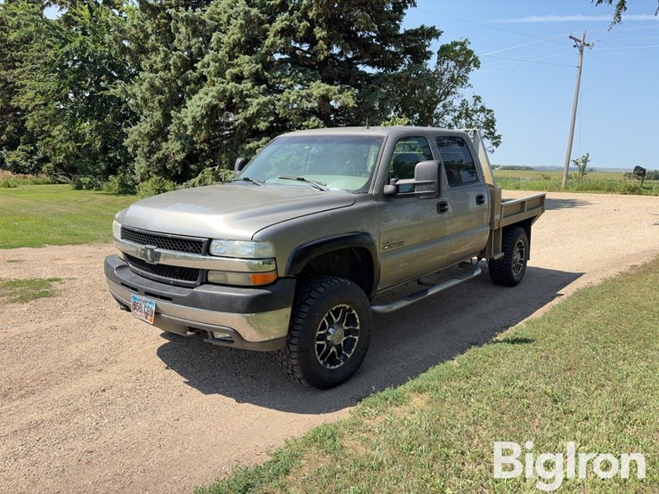 2001-chevrolet-2500hd-image-3