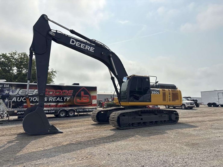 2018-john-deere-2018-image-1