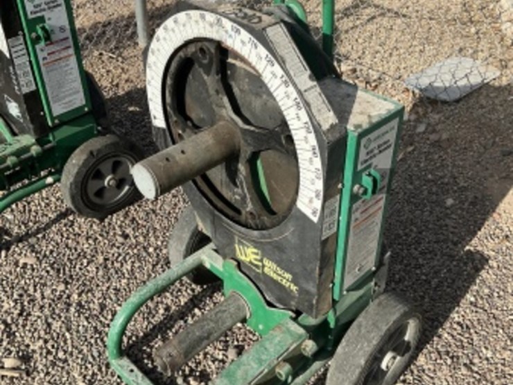 greenlee-555-series-electric-bender-image-1
