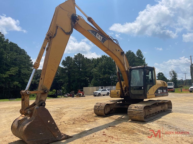 2003-caterpillar-320c-image-3