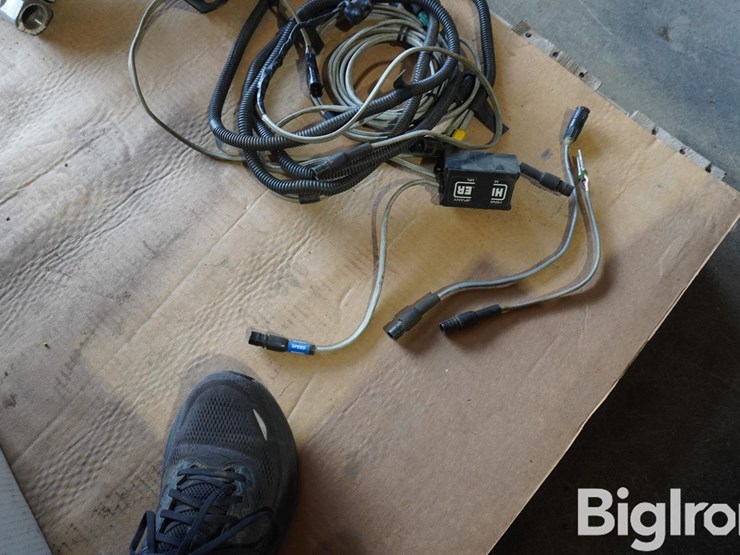 hiniker-anhydrous-controller-image-9