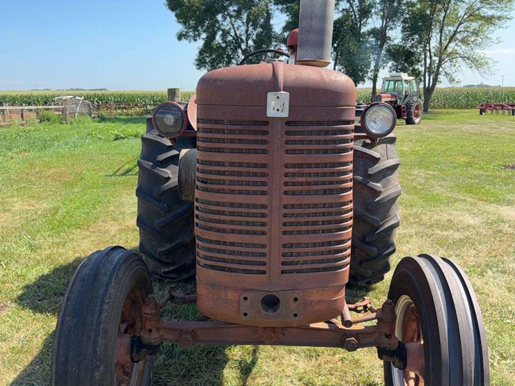 mccormick-deering-super-w-9-image-8