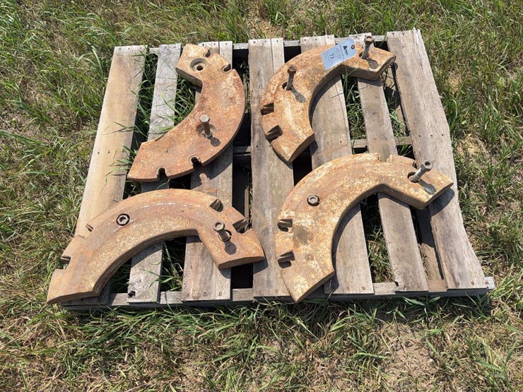 (4)-international-harvester-half-weights-image-1