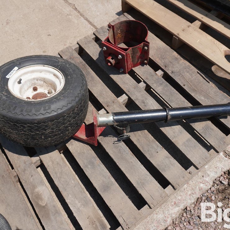 8" Auger Jack W/18.5X8.5-8 Tire