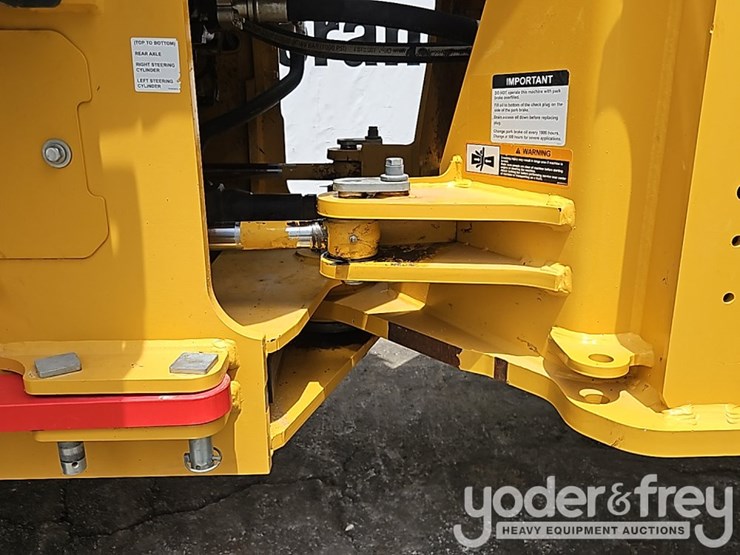 2023-deere-644p-image-41
