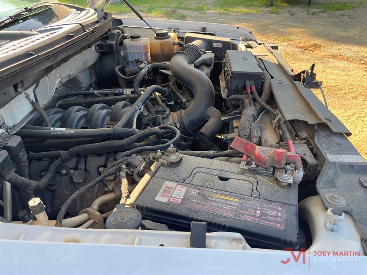 2013-ford-f150-xl-image-14