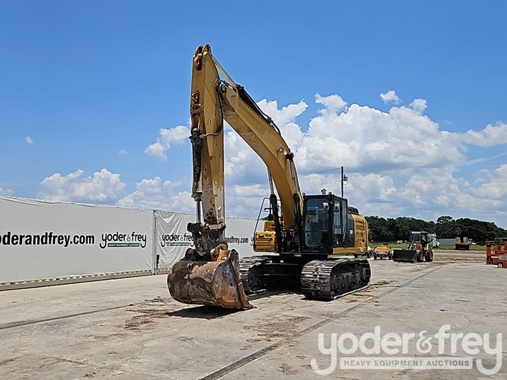 2015-caterpillar-336fl-image-2