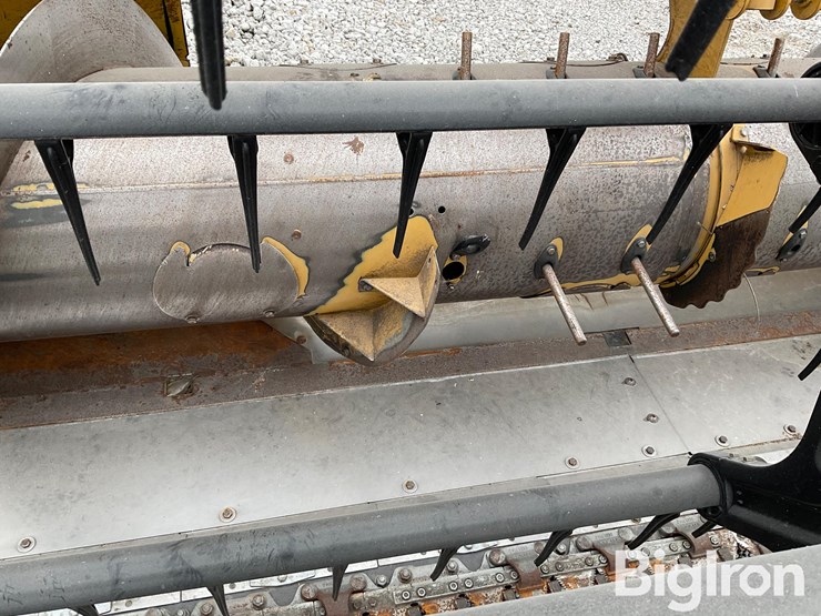 claas-1050-maxflex-535-series-platform-head-image-12