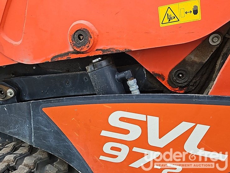 2023-kubota-svl97-2-image-22