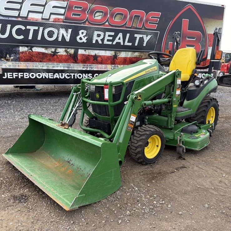 JOHN DEERE 1025R