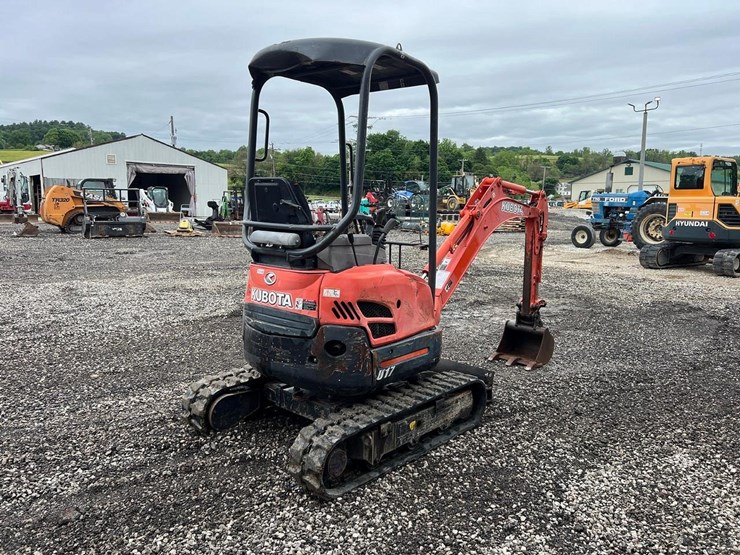 2020-kubota-u17-image-6