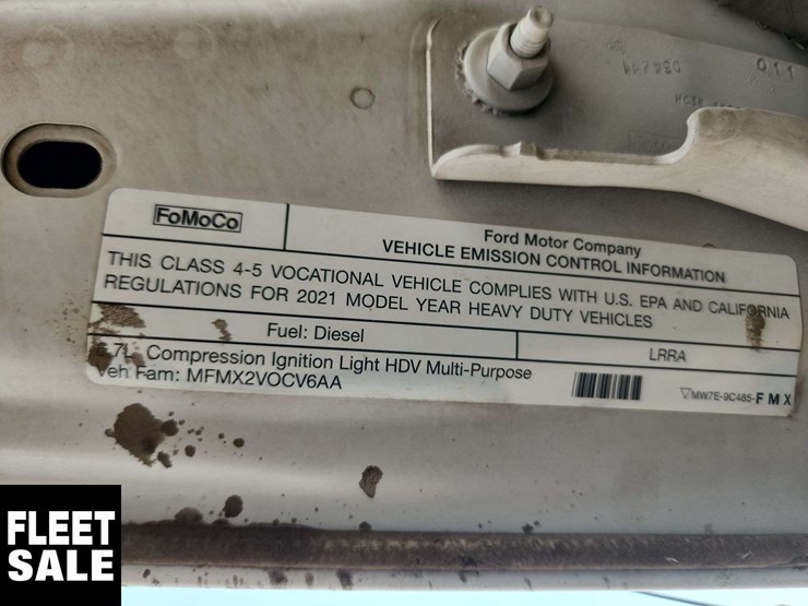 2021-ford-f550-image-35