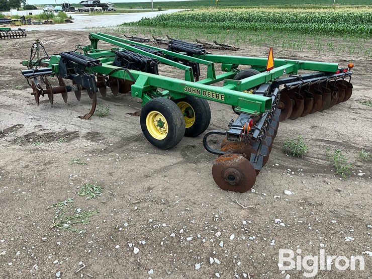 john-deere-510-image-7