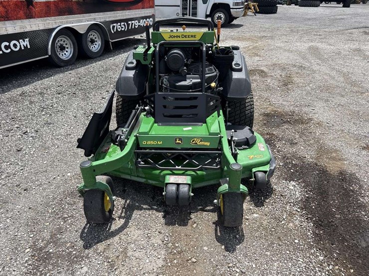 john-deere-m-image-6