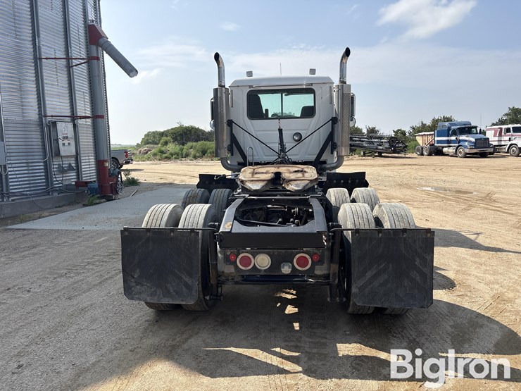 2005-mack-ch613-image-6