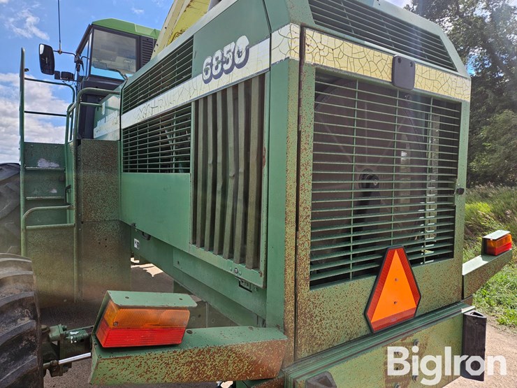 1998-john-deere-6850-image-14