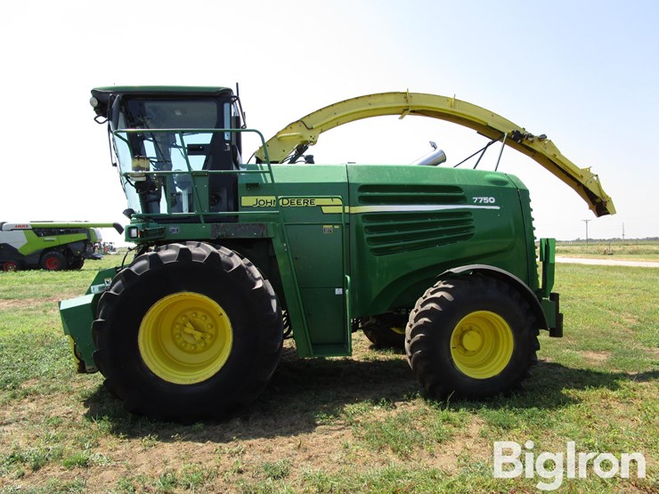2011-john-deere-7750-image-4