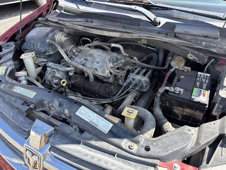 2008-dodge-caravan-image-17
