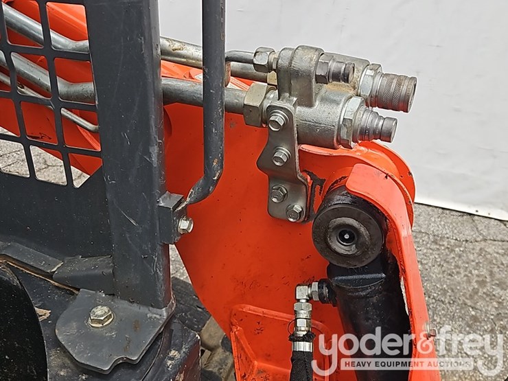 2024-kubota-svl65-2-image-24