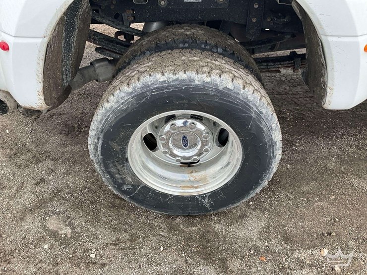 2017-ford-f350-image-23