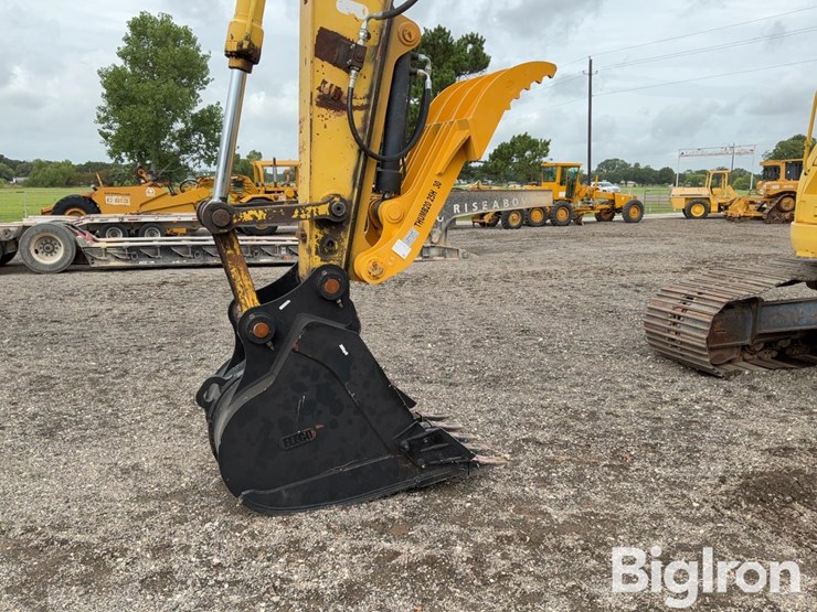 2004-kobelco-sk235sr-lc-1e-image-14