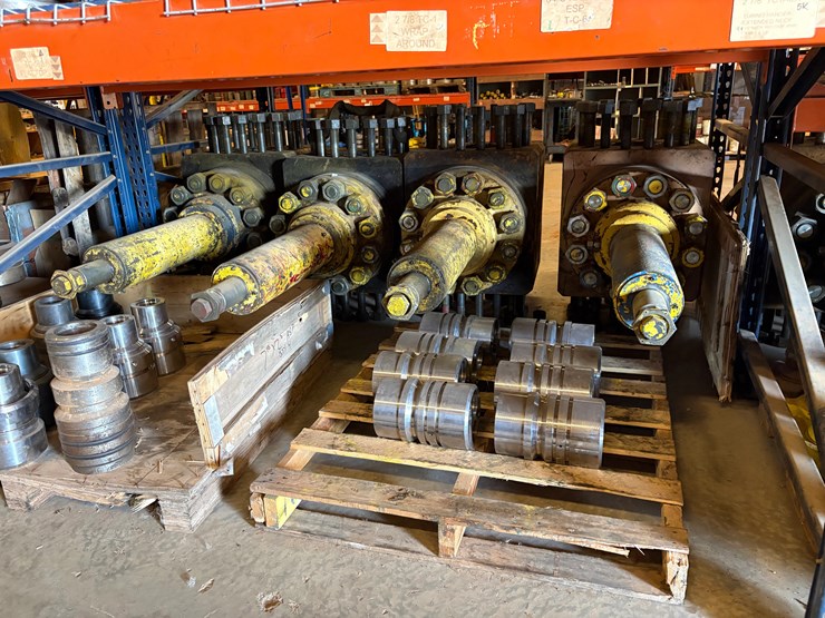 (8x$)-7-1/16”-10k-hydraulic-frac-valves-image-5