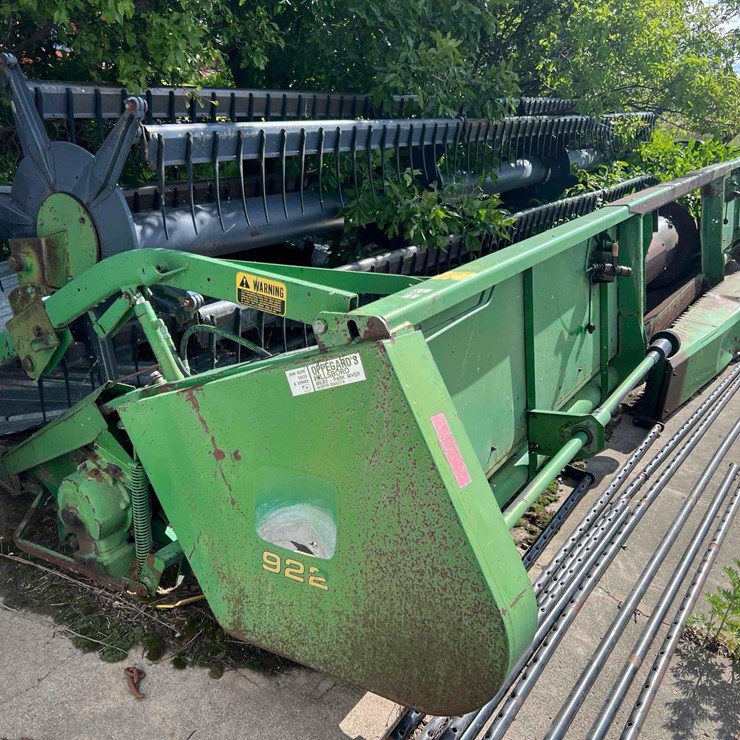 JOHN DEERE 922