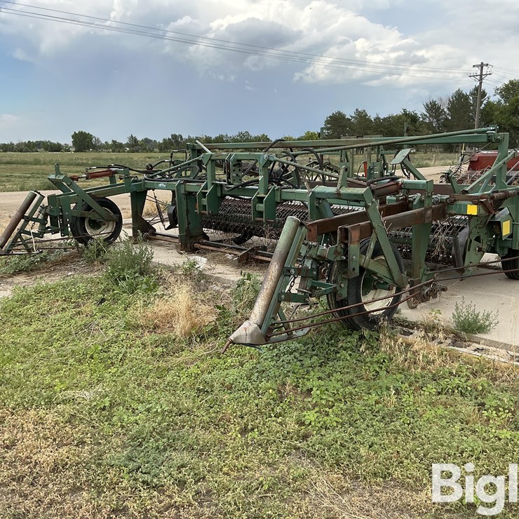 1999 PICKETT 6030
