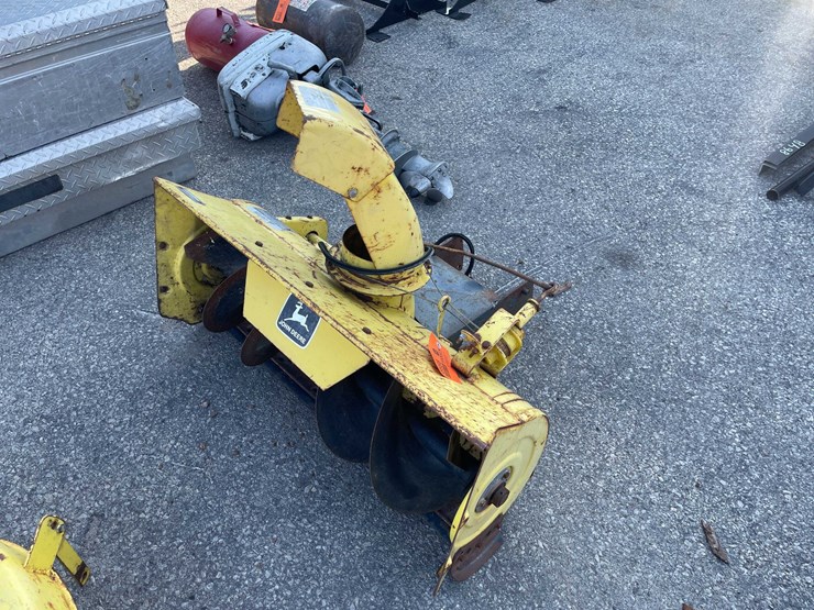 john-deere-180-image-1