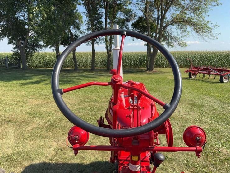 farmall-200-image-36