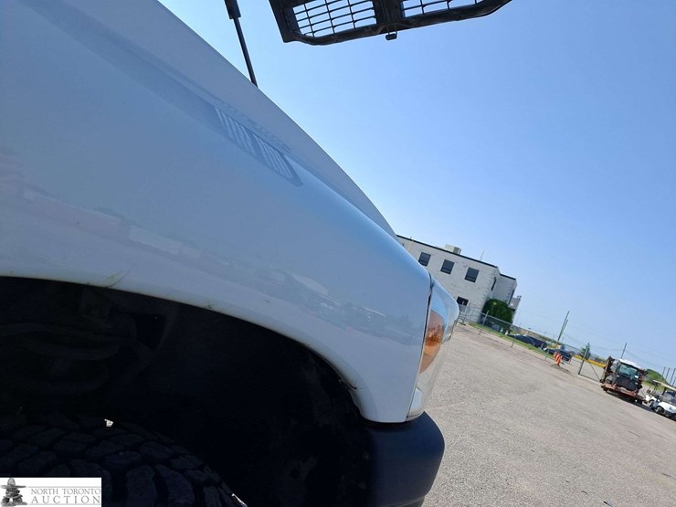 2008-dodge-ram-3500-image-28