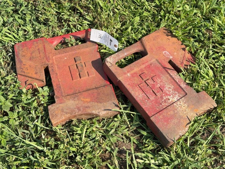 (2)-international-harvester-suitcase-weights-image-1