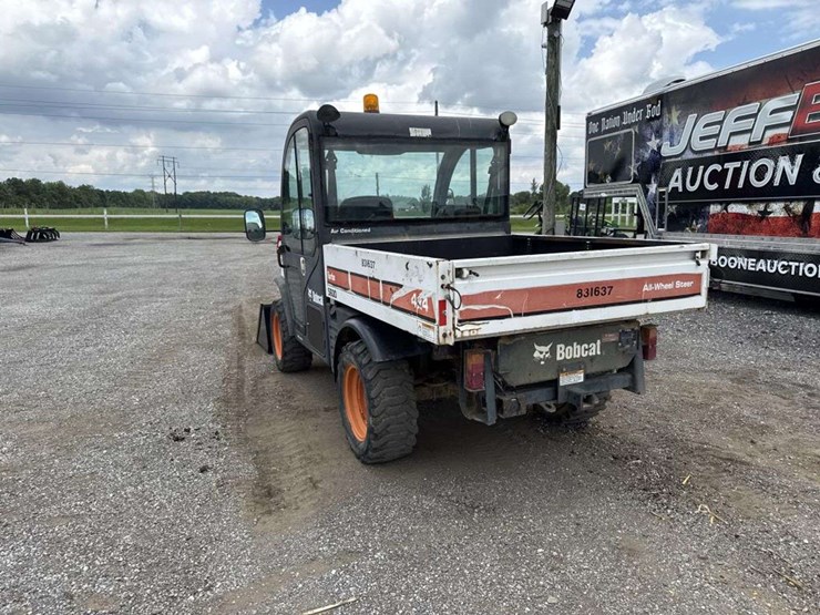 2006-bobcat-5600-tool-cat-image-2