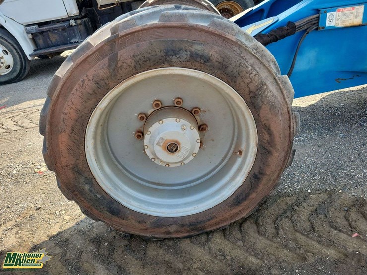 2013-genie-z135/70-image-11