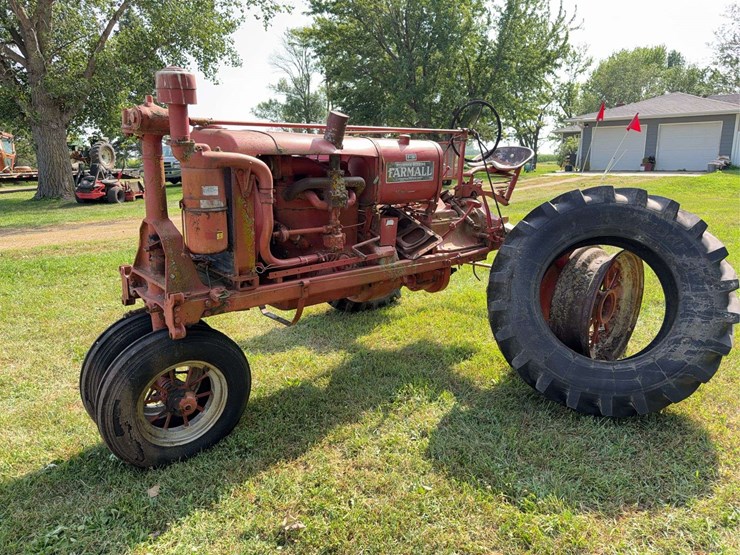 farmall-f-30-image-7