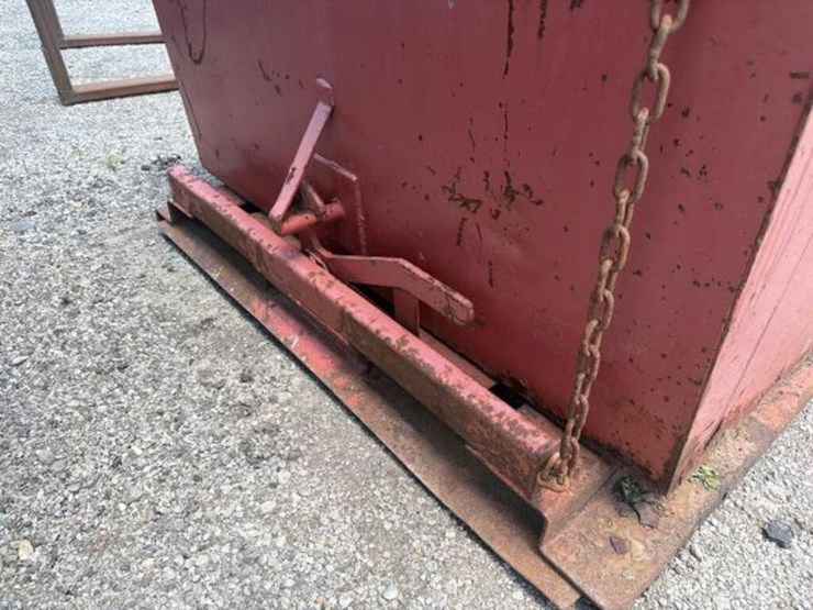 forklift-dumpster-image-5