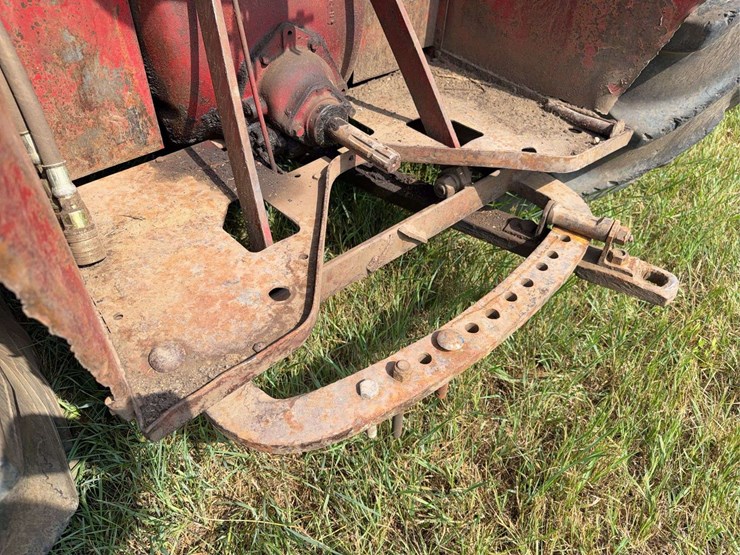 international-mccormick-deering-wd-9-image-30