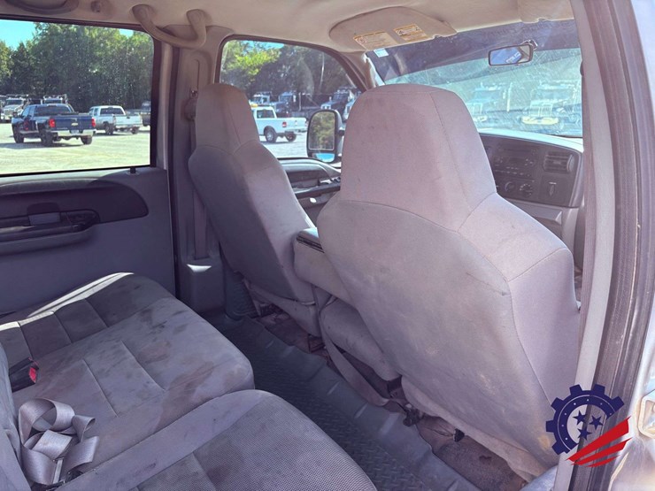2006-ford-f550-xlt-sd-image-62