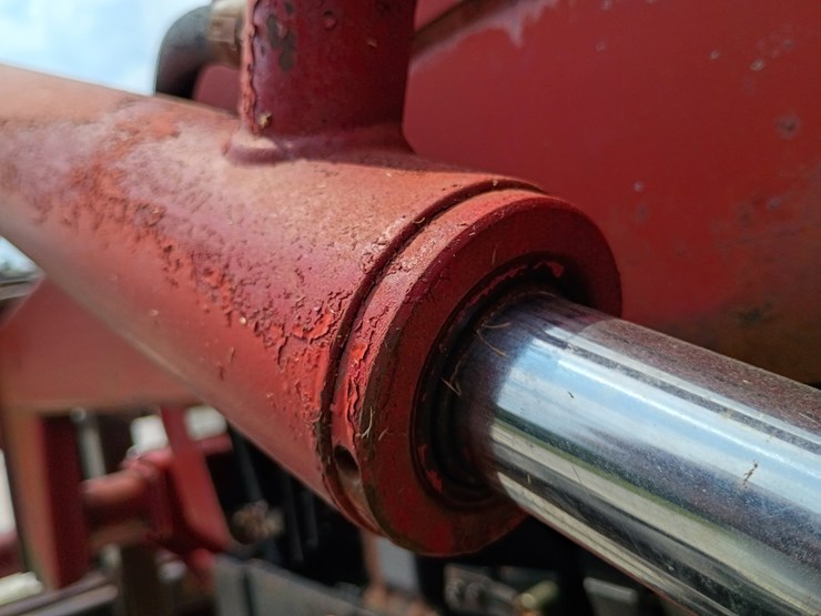 1998-case-ih-4210-image-62