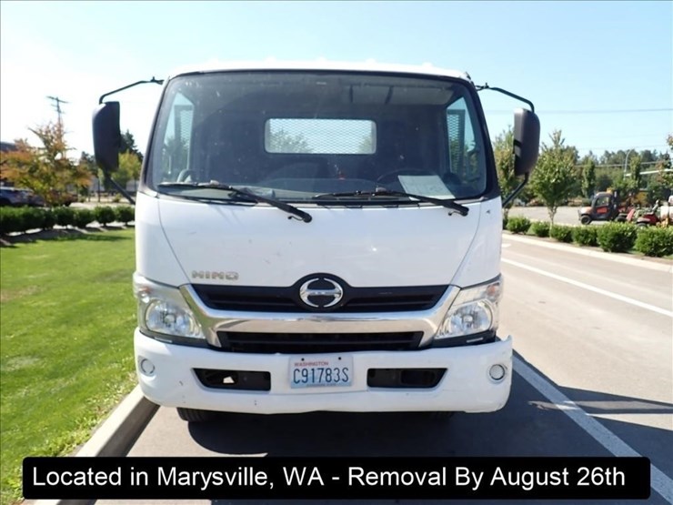2019-hino-195-image-17